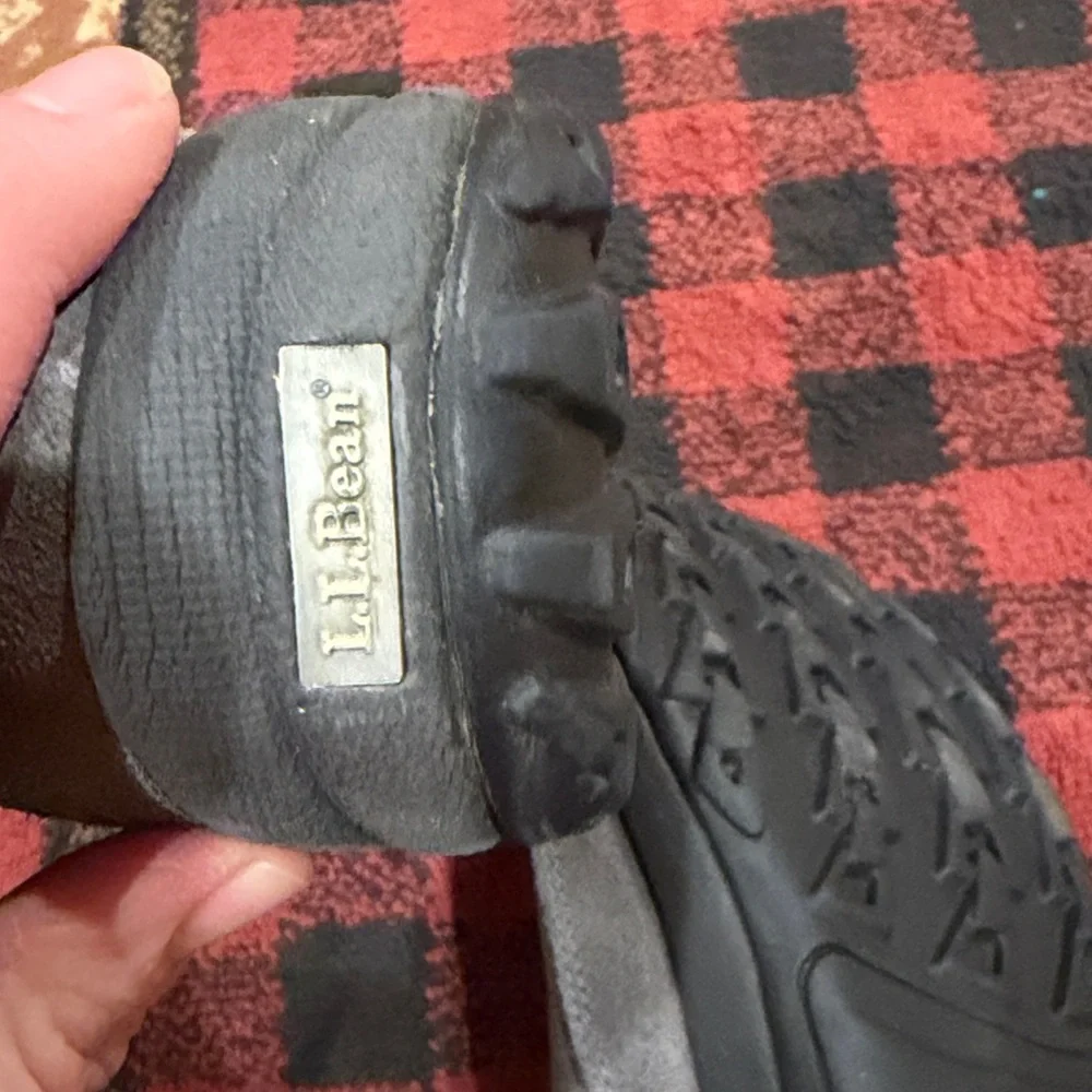 Women’s LL Bean fleece winter boot